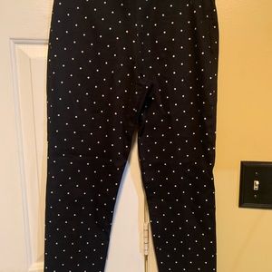 Old navy black w/white polka dots pixie pant size 8… gently worn